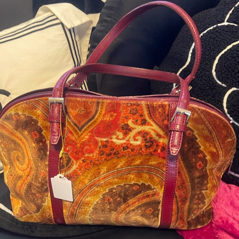 Authentic Etro Elegant Paisley Women's Bag in Red and Brown